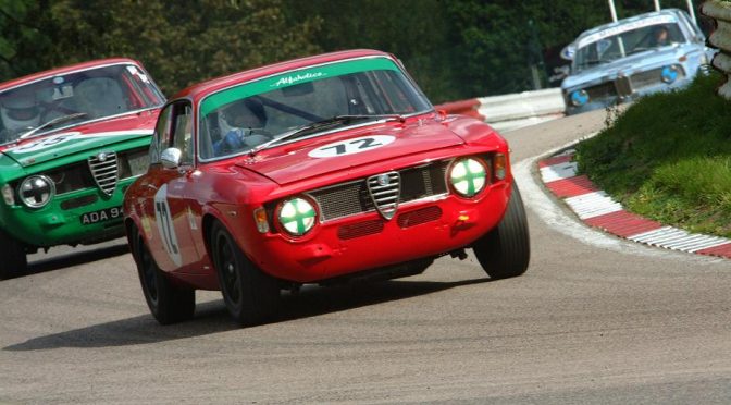 Alfaholics Victorious @ Mallory Park