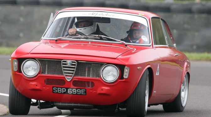 Alfaholics Castle Combe Trackday 2012 – FULL REPORT